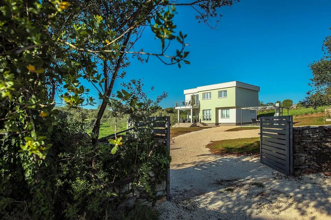 Holiday home Casa Bellissima Villa Galizana